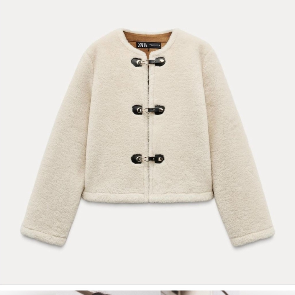 Perfect condition open face chic thick jacket - Picture 4 of 4